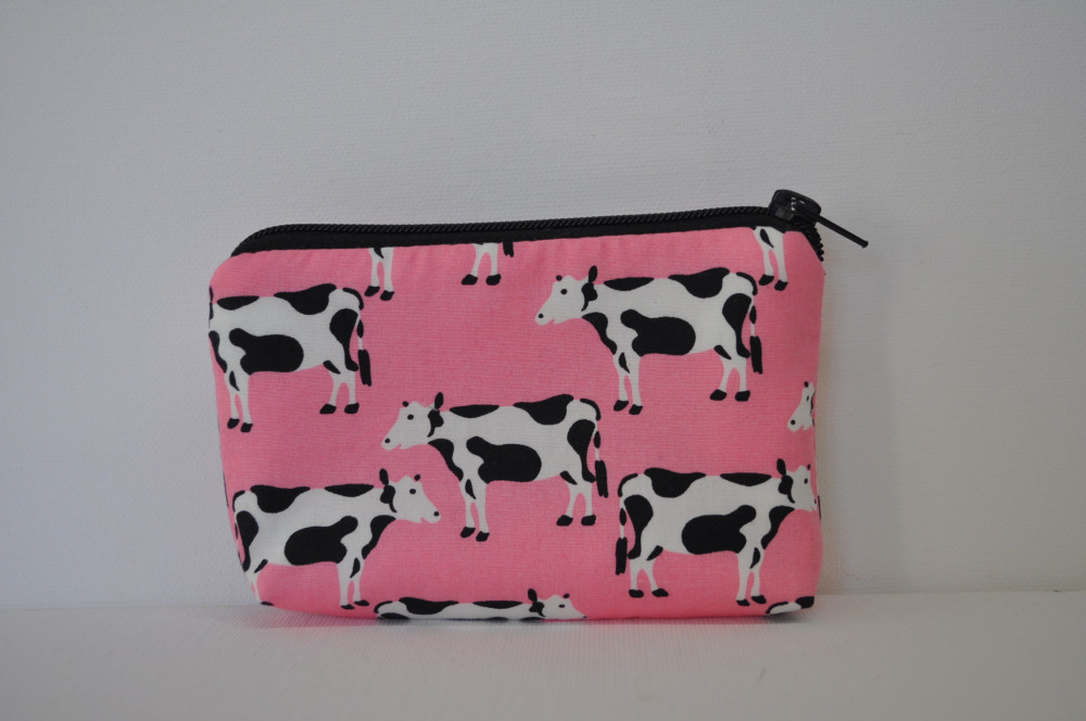 Funky pink cow purse - SuziKay Designs